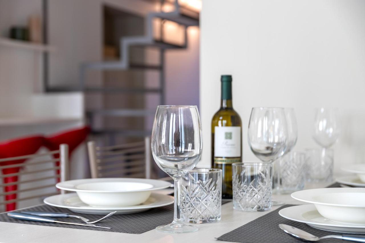 밀라노 Navigli-Duomo Exclusive Design Loft Su Due Piani Con Wifi 아파트 외부 사진